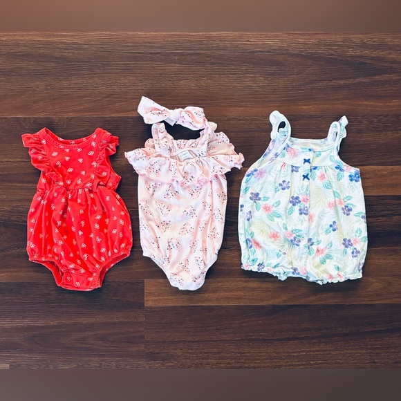 3-6 Month Girls Bundle - Picture 3 of 6